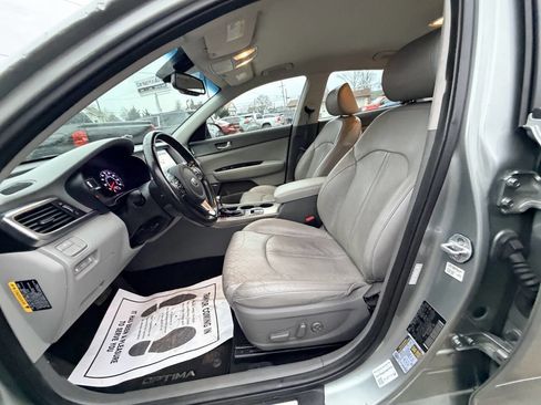 Used 2017 Kia Optima EX image 41