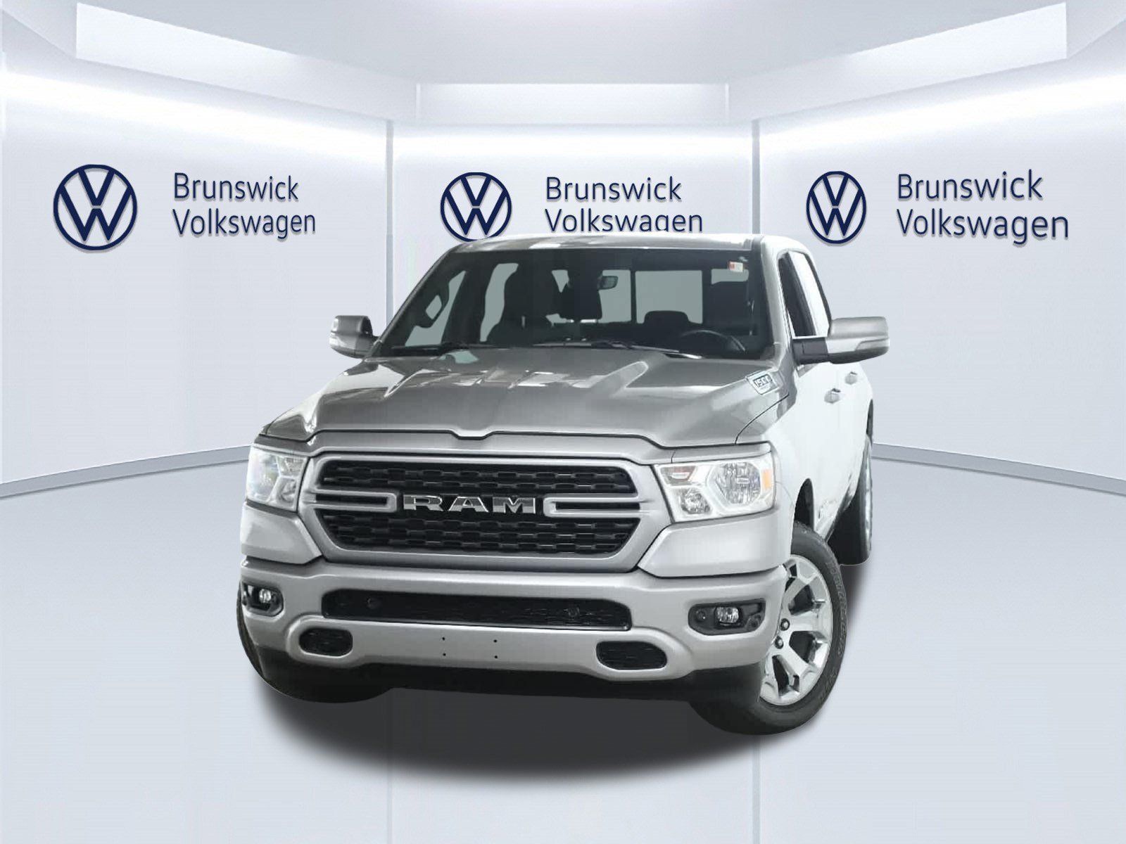 Used 2024 RAM 1500 Big Horn AWD/4WD image 3