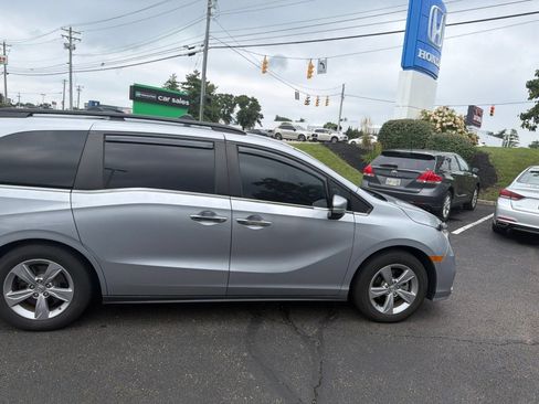 Used 2018 Honda Odyssey EX-L image 17