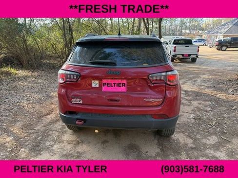 Used 2018 Jeep Compass Trailhawk w/ Navigation Group image 10