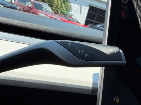 Used 2018 Tesla Model 3 AWD/4WD image 17