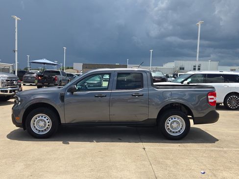 Used 2025 Ford Maverick XL FWD image 7