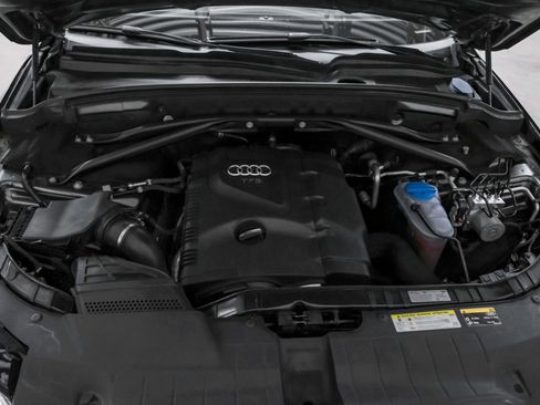 Used 2016 Audi Q5 2.0T Premium Plus w/ Technology Package image 46