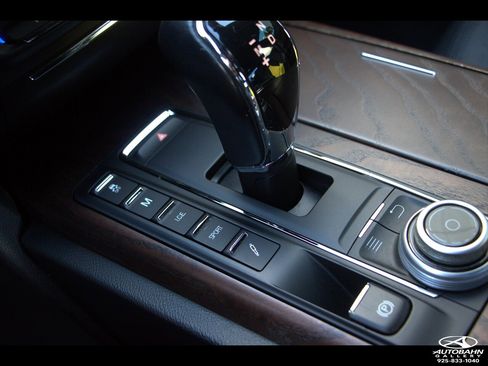 Used 2018 Maserati Quattroporte S image 24