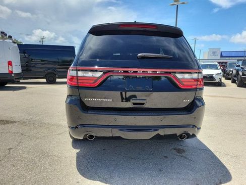 Used 2023 Dodge Durango GT RWD image 5