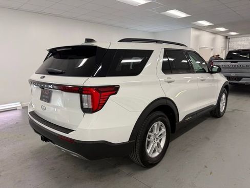 New 2026 Ford Explorer Active image 6