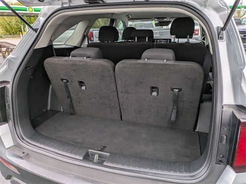 Used 2021 Kia Sorento LX image 25