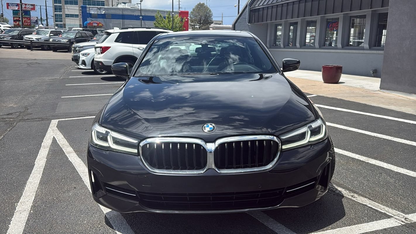 Used 2022 BMW 530i xDrive w/ Premium Package AWD/4WD image 8