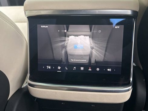 Used 2023 Tesla Model X image 18