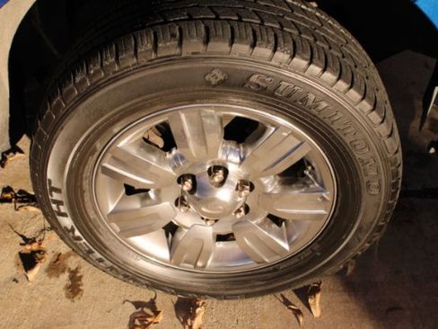 Used 2011 Ford F150 XLT w/ XLT Chrome Pkg image 22