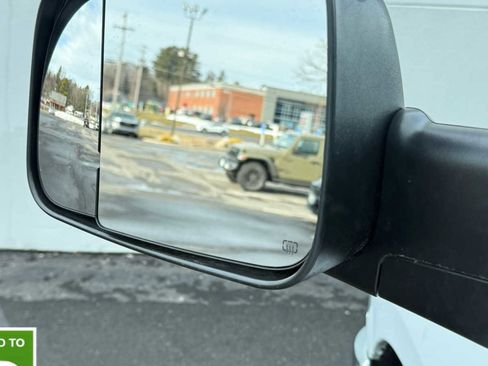 Used 2018 RAM 2500 Tradesman w/ Chrome Appearance Group image 25