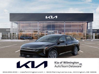 New 2025 Kia K4 LX