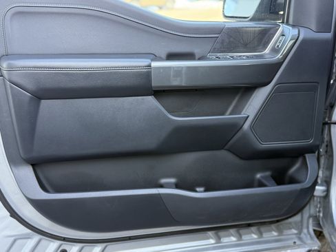 Used 2022 Ford F150 XLT w/ Equipment Group 302A High image 10