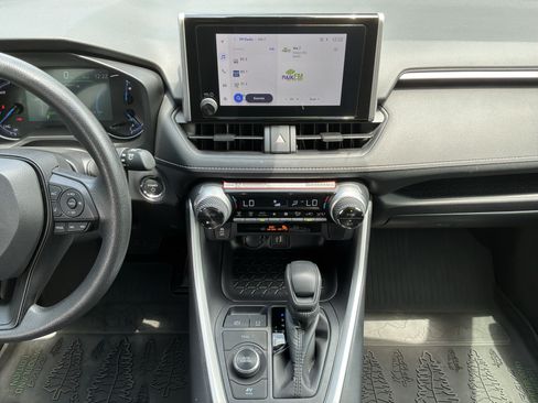 Used 2025 Toyota RAV4 Woodland Edition AWD/4WD image 29
