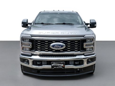 Used 2023 Ford F350 Lariat w/ FX4 Off-Road Package AWD/4WD image 3
