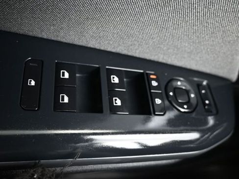 Used 2025 Kia K4 EX FWD image 27
