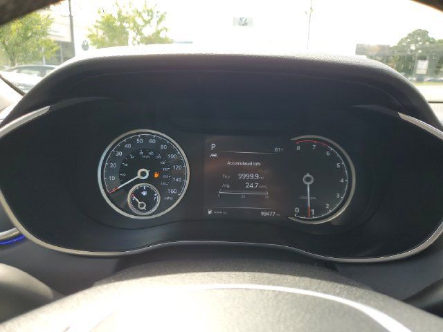 Used 2022 Genesis G70 2.0T RWD image 30