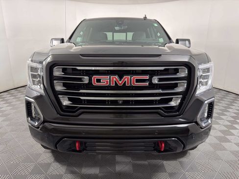 Used 2021 GMC Sierra 1500 AT4 w/ AT4 Value Package AWD/4WD image 2