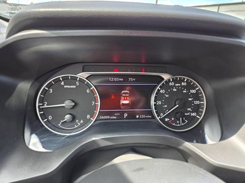 Used 2024 Nissan Rogue SV AWD/4WD image 7