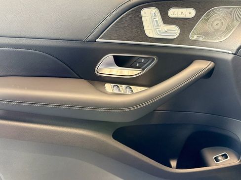 New 2026 Mercedes-Benz GLE 53 AMG 4MATIC image 16