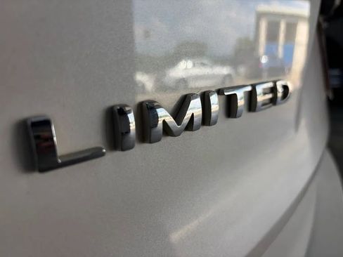 Used 2016 Ford Explorer Limited FWD image 23