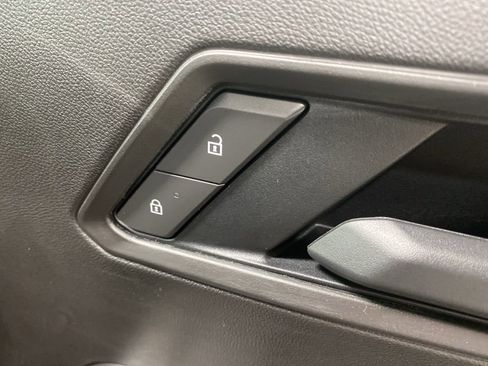 Used 2026 Chevrolet Colorado W/T w/ WT Custom Package image 18