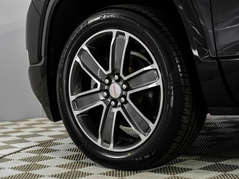 Used 2019 GMC Acadia Denali AWD/4WD image 58