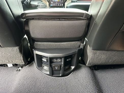 Used 2024 RAM 2500 Laramie w/ Safety Group AWD/4WD image 39