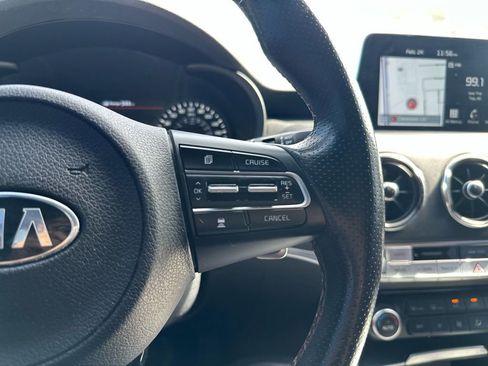 Used 2021 Kia Stinger GT2 image 8