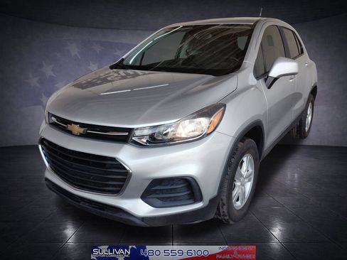 Used 2018 Chevrolet Trax LS AWD/4WD image 1