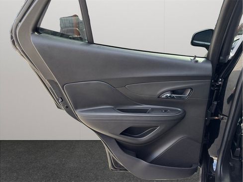 Used 2018 Buick Encore Premium image 40