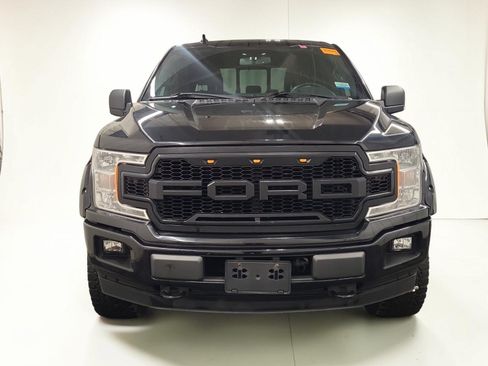 Used 2018 Ford F150 XLT w/ Equipment Group 302A Luxury AWD/4WD image 2