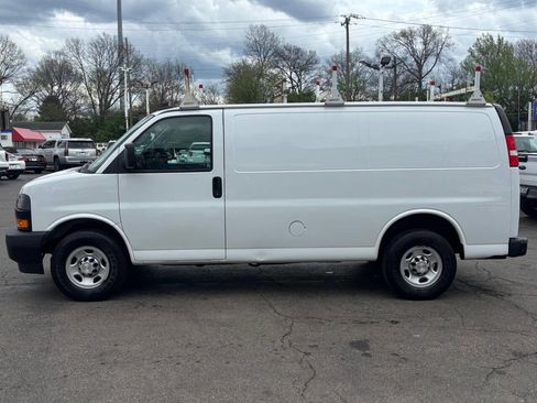Used 2019 Chevrolet Express 2500 w/ Driver Convenience Package image 5
