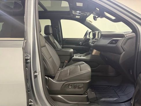 Used 2024 Chevrolet Tahoe High Country w/ Premium Package image 31