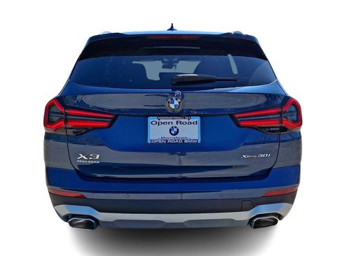 Used 2024 BMW X3 xDrive30i w/ Premium Package AWD/4WD image 5