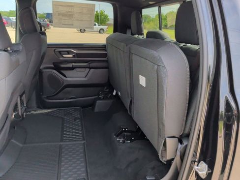 New 2026 RAM 1500 2WD Crew Cab image 43