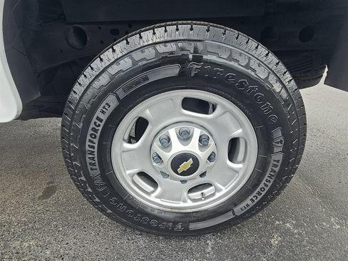 Used 2018 Chevrolet Silverado 2500 W/T w/ WT Convenience Package AWD/4WD image 8
