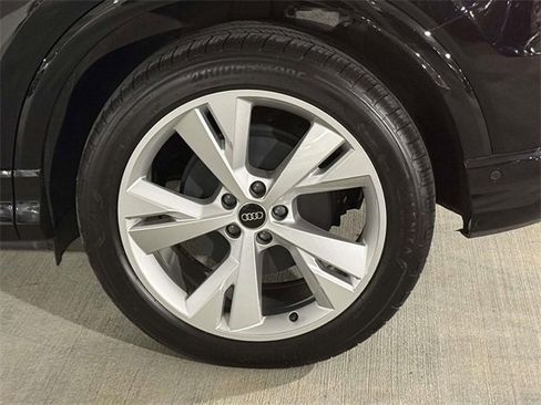 Used 2023 Audi Q4 e-tron Prestige w/ 20" Wheel Package image 13