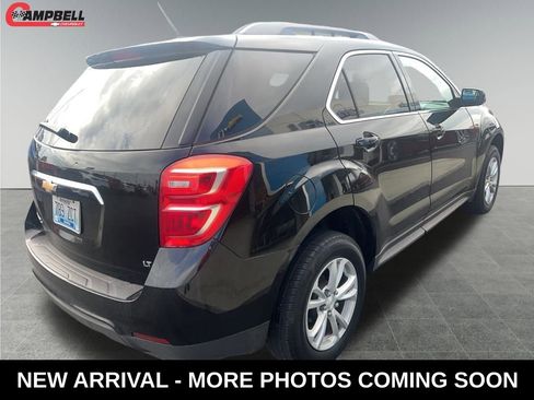 Used 2017 Chevrolet Equinox LT w/ Convenience Package image 5