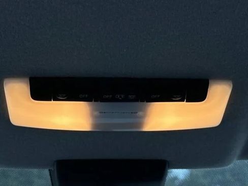 Used 2025 Nissan Kicks Play S FWD image 20