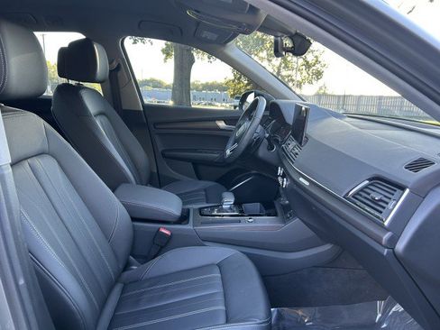 Certified 2023 Audi Q5 2.0T Premium w/ Convenience Package image 27