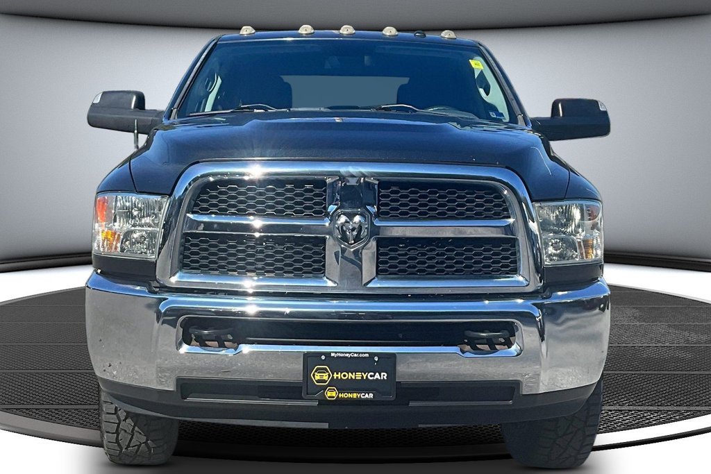 Used 2014 RAM 2500 Tradesman w/ Chrome Appearance Group AWD/4WD image 2