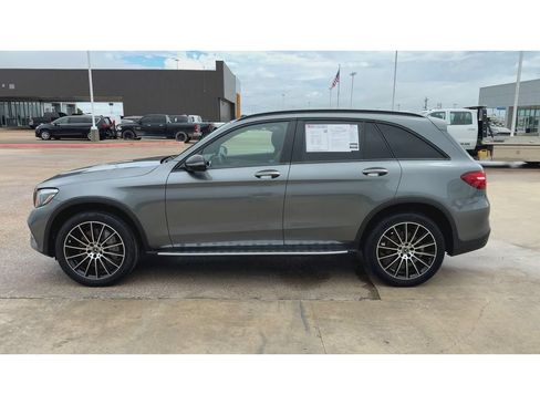 Used 2019 Mercedes-Benz GLC 300 image 5