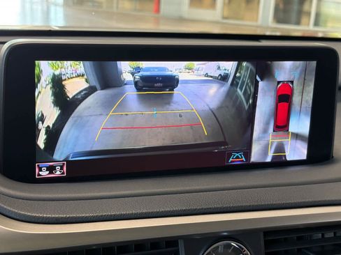Used 2020 Lexus RX 350L Premium w/ Premium Package AWD/4WD image 23