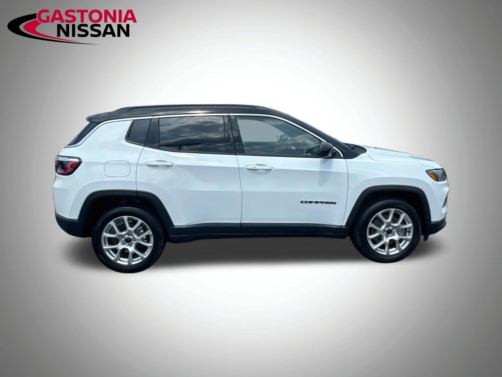 Used 2025 Jeep Compass Limited AWD/4WD image 10