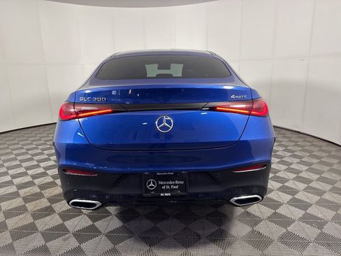 Used 2024 Mercedes-Benz GLC 300 4MATIC w/ AMG Line image 4