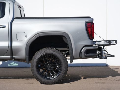 Used 2024 GMC Sierra 1500 AT4 w/ AT4 Premium Package image 14