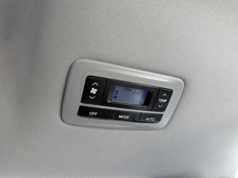 Certified 2017 Toyota Sienna XLE w/ XLE Navigation Package AWD/4WD image 23