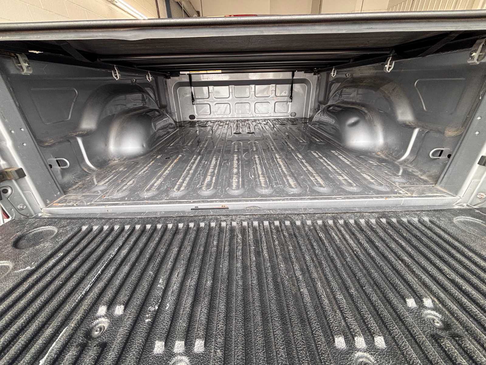 Used 2019 RAM 1500 Big Horn AWD/4WD image 9