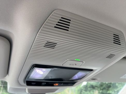 New 2025 Volkswagen Tiguan S image 23